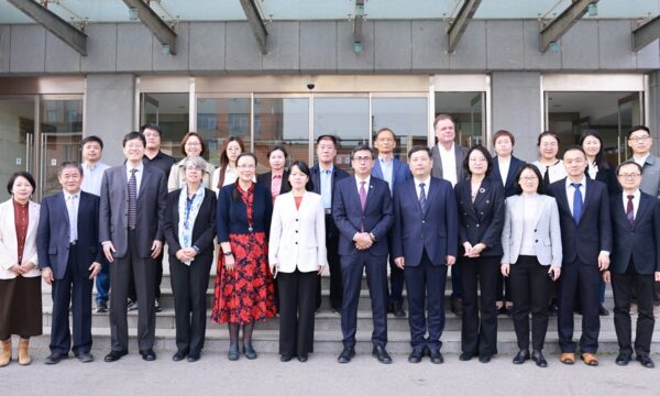 SC group photo1-small (002)